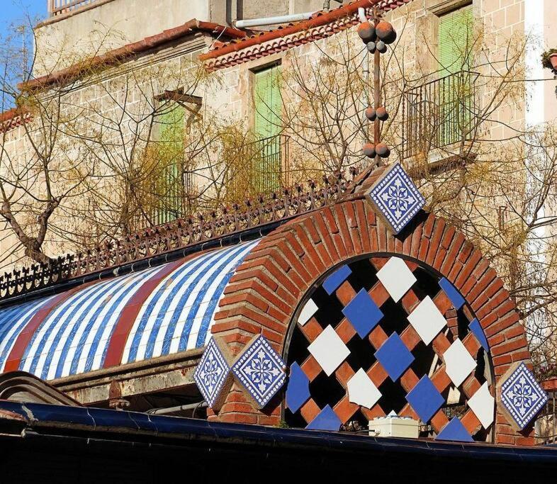 Apartamento Atico En El Casco Antiguo Mataró Dış mekan fotoğraf
